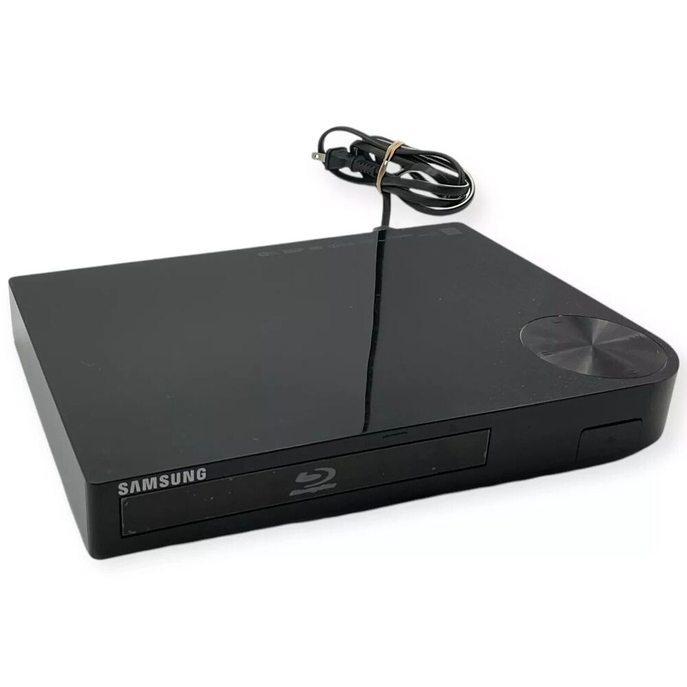 Samsung BD-F5700 Blu-Ray Disc DVD Player Built-In Wi-Fi HDMI Multi-Format Black